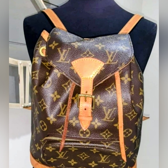 Louis Vuitton Back Pack - Picture 1 of 5